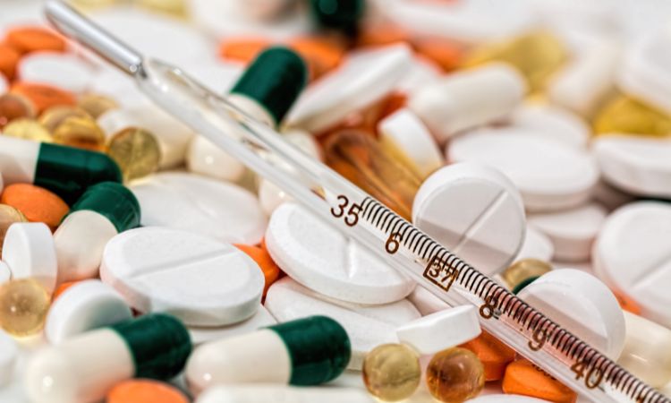 Efectos adversos: qué son y tipos de reacciones a los medicamentos